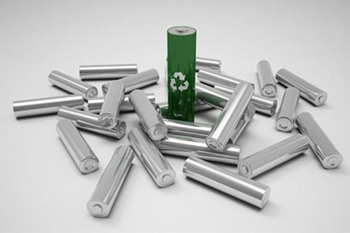 1507777029017054712.jpg 中國(guó)動(dòng)力電池出貨量全球第一 近五年價(jià)格減半.jpg