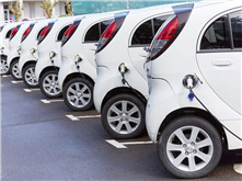 傳統車企大軍壓境，低速電動汽車路在何方？