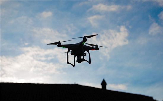 民用無人機市場正在崛起 但想飛多遠還要看電池臉色