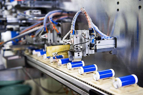 鋰電涂布設備、漿料混合產線入選2019首臺(套)重大技術裝備目錄公示 鋰電涂布設備、漿料混合產線入選2019首臺(套)重大技術裝備目錄公示