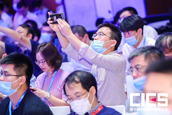 共建儲能生態(tài)鏈 銀隆再獲產(chǎn)業(yè)最具影響力大獎 共建儲能生態(tài)鏈 銀隆再獲產(chǎn)業(yè)最具影響力大獎