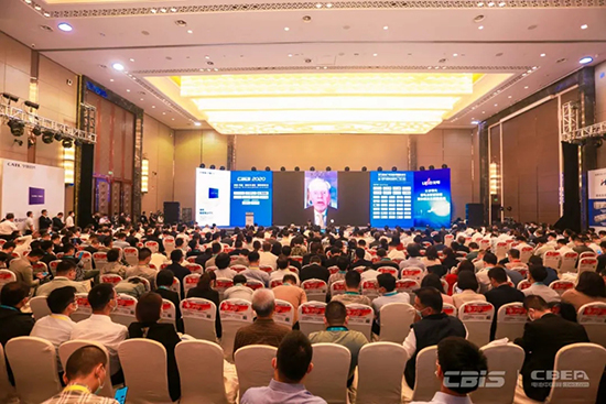 邁進(jìn)全球化·擁抱新市場 第五屆動力電池應(yīng)用國際峰會在寧德開幕