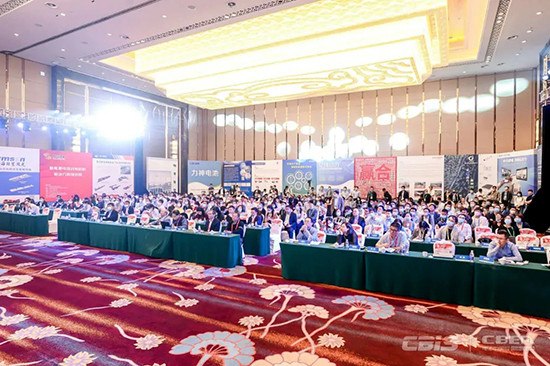 鋰電智造踏上數(shù)字化新征程 發(fā)掘動(dòng)力電池產(chǎn)業(yè)鏈價(jià)值機(jī)會(huì) 鋰電智造踏上數(shù)字化新征程 發(fā)掘動(dòng)力電池產(chǎn)業(yè)鏈價(jià)值機(jī)會(huì)