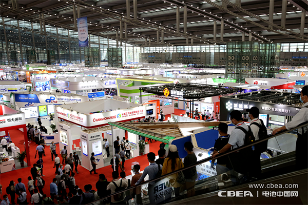 參觀人次10萬(wàn)+ 上千家產(chǎn)業(yè)鏈企業(yè)亮相CIBF2021 參觀人次10萬(wàn)+ 上千家產(chǎn)業(yè)鏈企業(yè)亮相CIBF2021