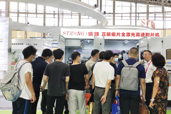 疊片電池制片工藝獲突破!皮秒激光技術解決正極極片模切難題