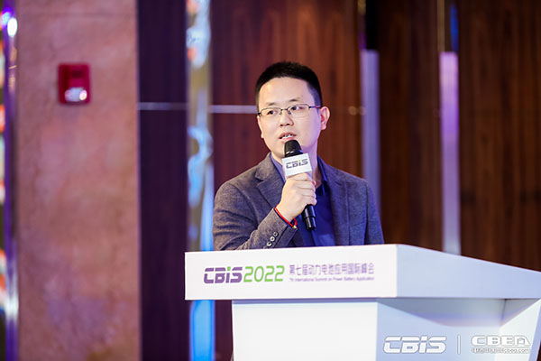 電池/材料/設備齊突圍,新能源邁向新天地 電池/材料/設備齊突圍,新能源邁向新天地