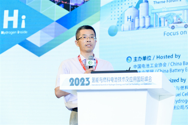 江蘇毅合捷汽車科技股份有限公司技術(shù)總監(jiān)黃建軍:增壓技術(shù)的創(chuàng)新應(yīng)用 江蘇毅合捷汽車科技股份有限公司技術(shù)總監(jiān)黃建軍:增壓技術(shù)的創(chuàng)新應(yīng)用