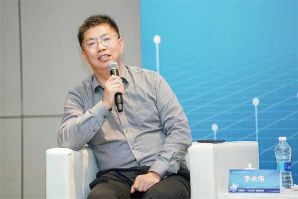 “Li+學(xué)社”高端對話:警惕全球化機(jī)遇下,鋰電企業(yè)的出海挑戰(zhàn)和技術(shù)迭代風(fēng)險(xiǎn) “Li+學(xué)社”高端對話:警惕全球化機(jī)遇下,鋰電企業(yè)的出海挑戰(zhàn)和技術(shù)迭代風(fēng)險(xiǎn)