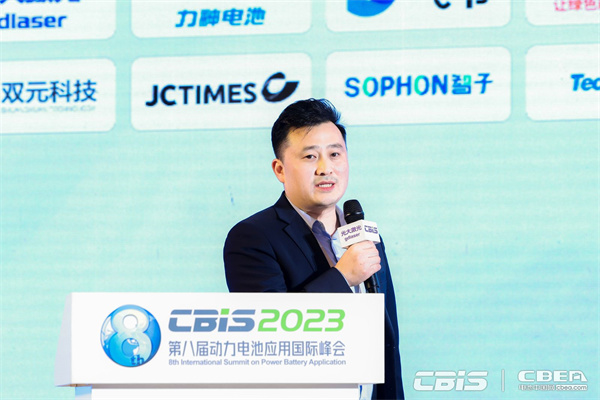 深圳市光大激光科技股份有限公司銷售總監劉慶慧:疊片設備發展趨勢及工藝創新 深圳市光大激光科技股份有限公司銷售總監劉慶慧:疊片設備發展趨勢及工藝創新