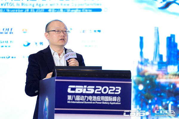 廣州凌頂能源科技有限公司創(chuàng)始人/CEO梅驁博士：高能大圓柱電池在電動(dòng)航空領(lǐng)域應(yīng)用的優(yōu)勢與展望