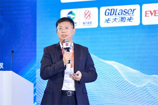 安邁特科技李永偉:主旨發言《聚力匯智 推動產業鏈協同創新》 安邁特科技李永偉:主旨發言《聚力匯智 推動產業鏈協同創新》